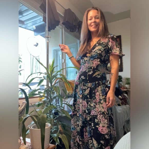 Meet your Posher, Amanda - Picture 8 of 9